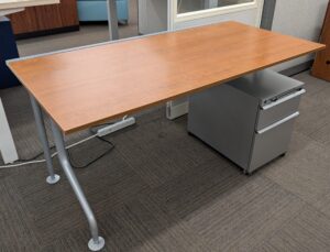 Cherry/Silver 5'x30" Adjustable Height Table w/ Slide Function - Used - Image 3