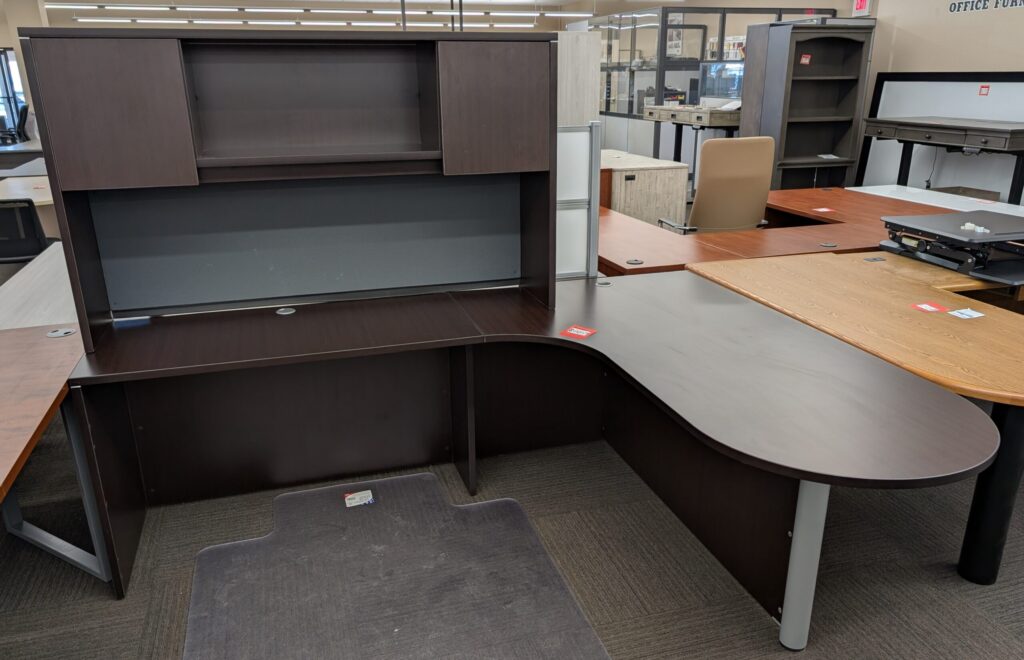 Espresso 89"x71" Ergo Peninsula L-Shape Desk Set w/ Hutch - Used