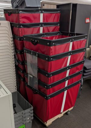 Alternative view of Red Vinyl 30"x20"x27" Basket Truck - Used
