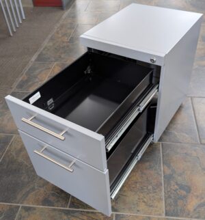 Alternative view of Silver 15"x19"x21"H Box File Mobile Pedestal w/ Chrome Handles - Used