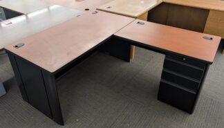Cherry / Black 5'x6' L-Shape Desk w/ Pedestal - Used