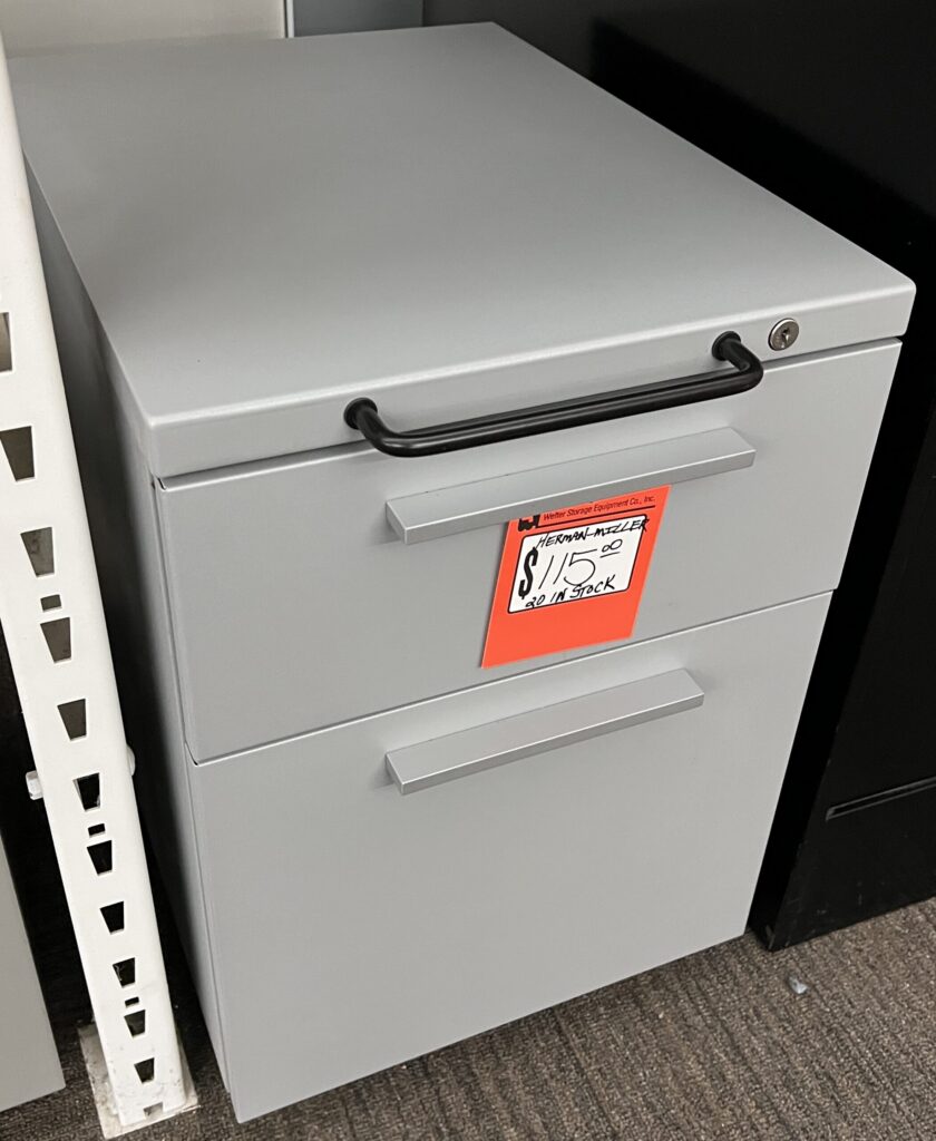Herman Miller 14.5"x18.5"x21.5"H Light Gray Mobile Drawer Pedestal - Used