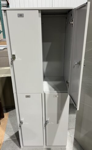Alternative view of 12"x18"x64"H 2-Tiered 4-Door Light Grey Lockers - Used