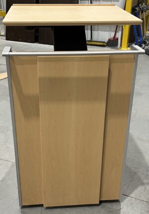 Maple Podium - Used - Image 3
