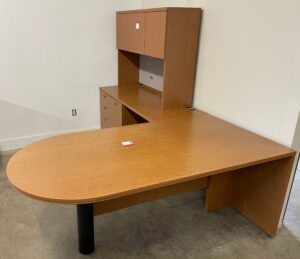 Alternative view of HON Bourbon Cherry 6'x8' Peninsula L-Shape Desk w/ Hutch - Used