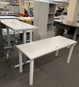 Light Gray Wood Grain Laminate 3-Piece Desk Set - Used - Image 3