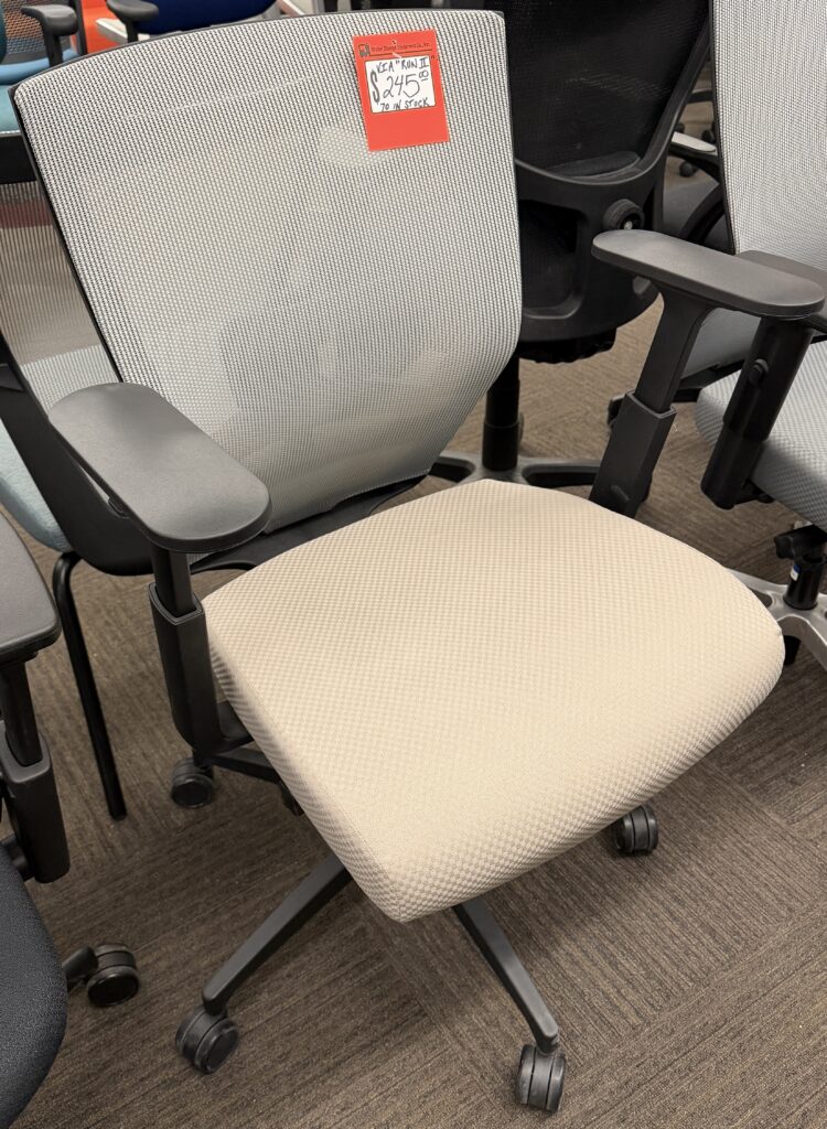 VIA "Run II" 2020 Beige Fabric Patterned Seat w/ Mesh Back - Used