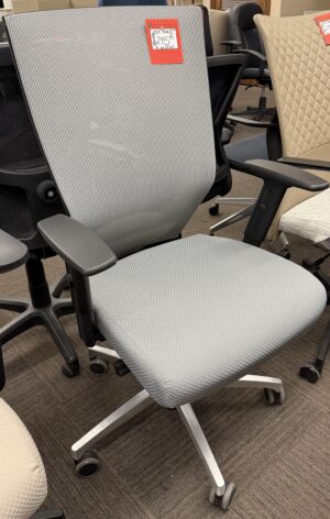 VIA "Run II" Highback Grey Patterned Fabric Seat w/ Mesh Back - Used