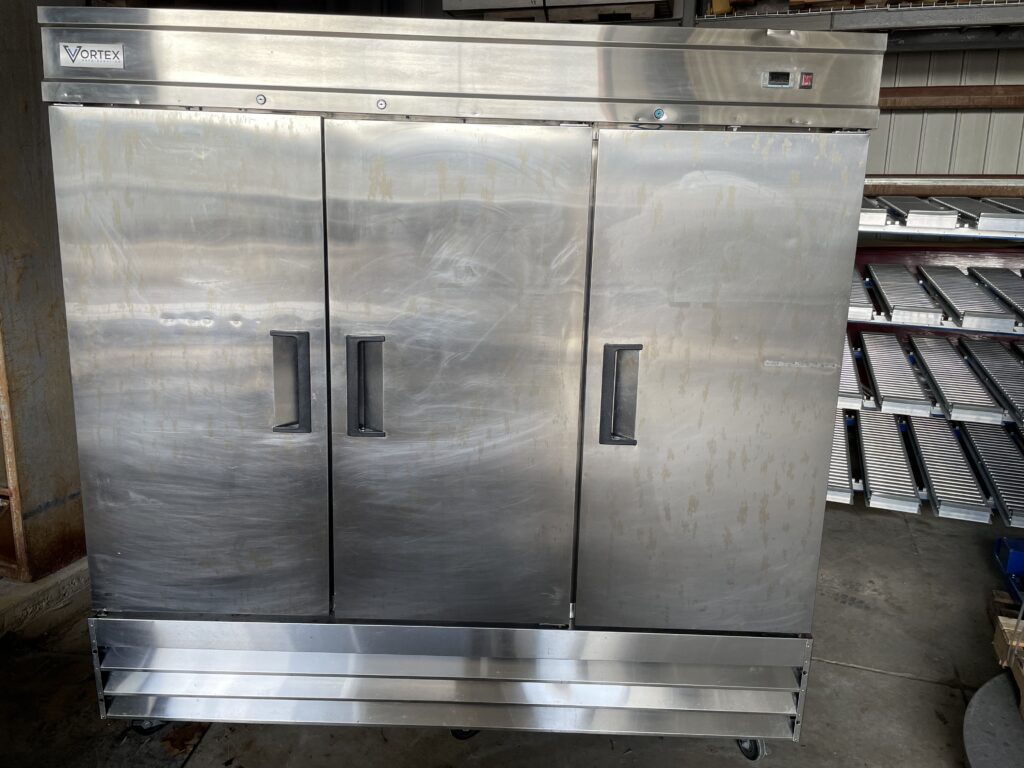 Vortex V-R3 Commercial 3-Door Cooler